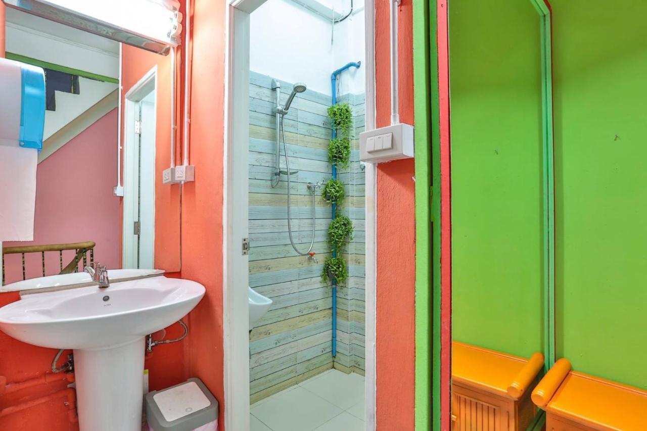 Elixir Hostel Bangkok Ngoại thất bức ảnh
