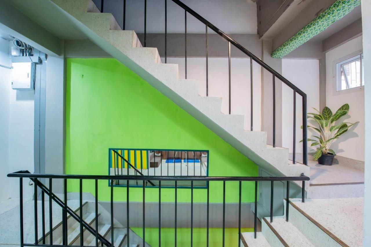 Elixir Hostel Bangkok Ngoại thất bức ảnh