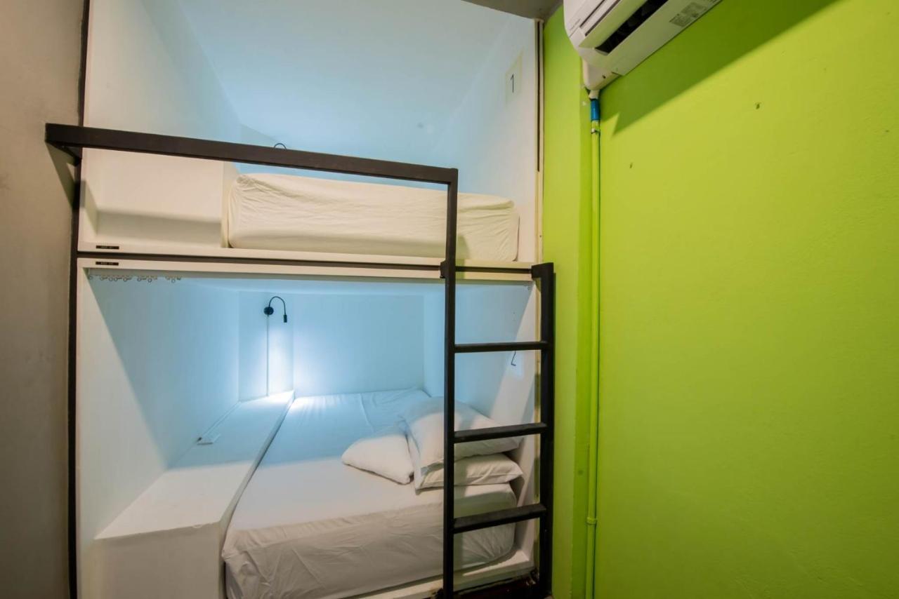 Elixir Hostel Bangkok Ngoại thất bức ảnh